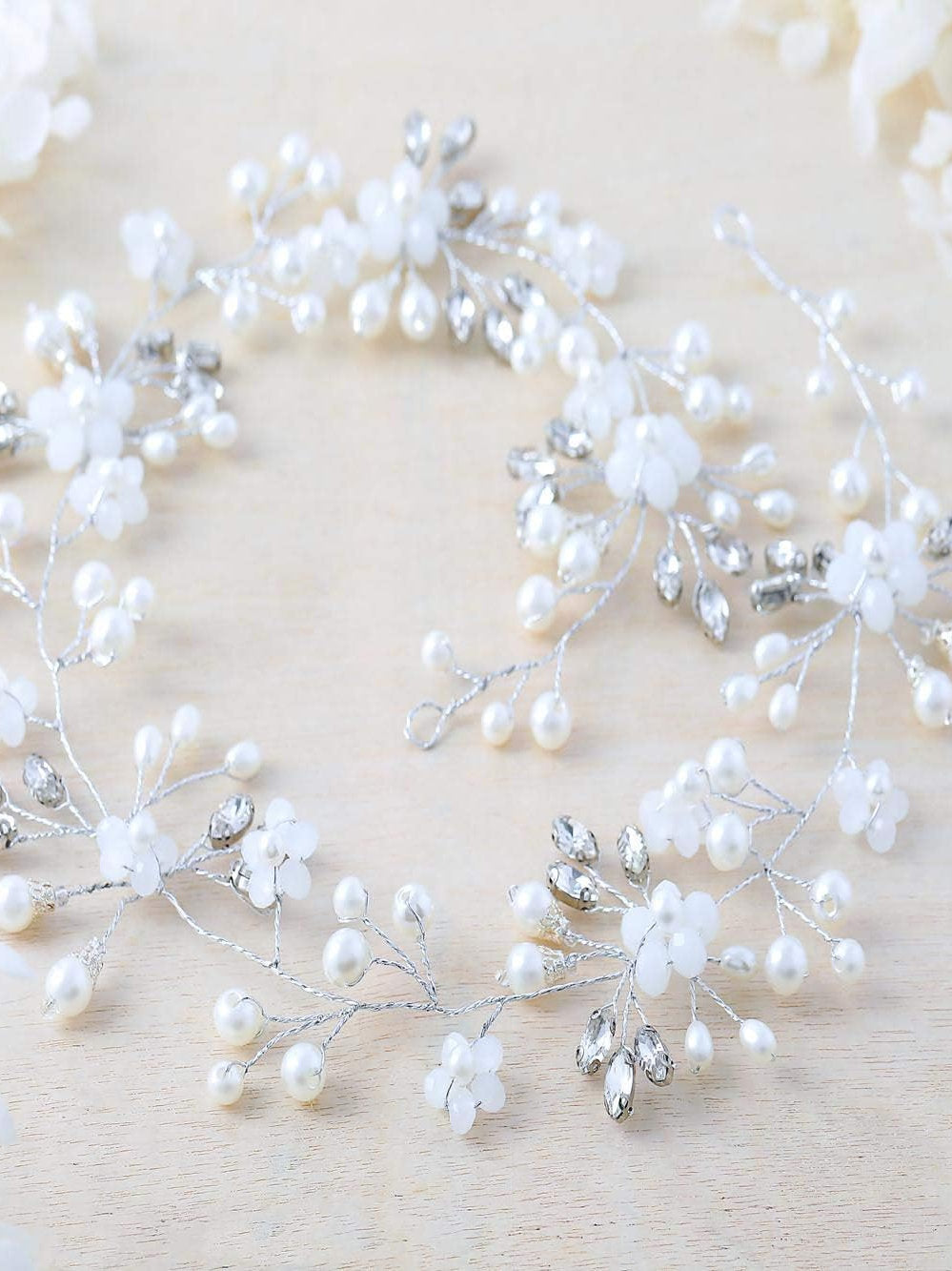 Accesoriu par lung mireasa