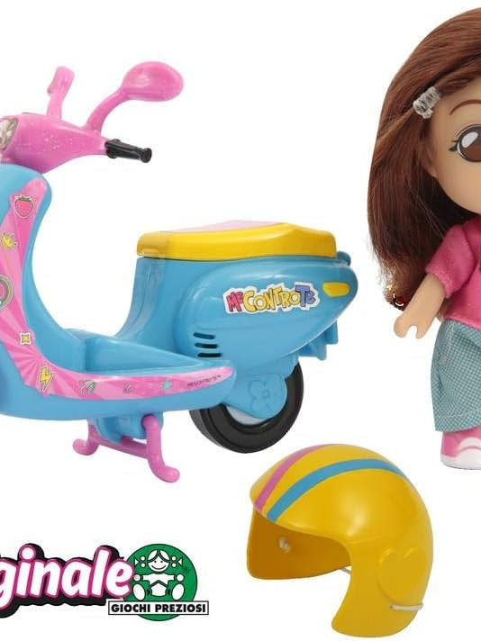 Jucarie Papusa pe scuter, Giochi Preziosi, 12cm, 3+