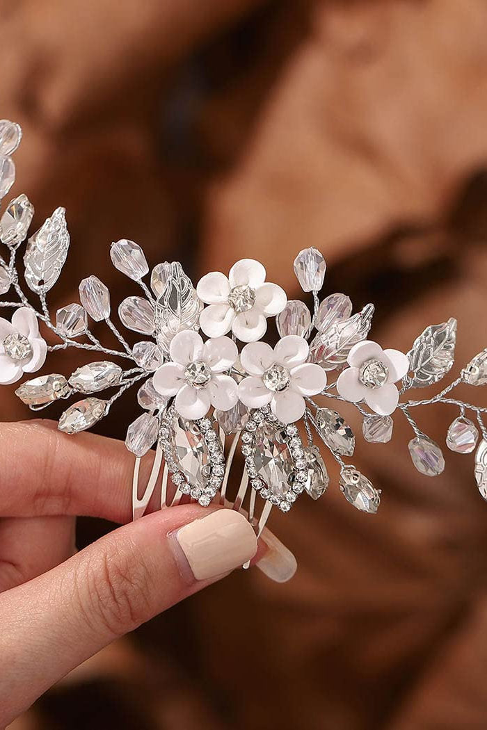 Accesorii par mirese tip pieptene, diferite modele, flori, perle