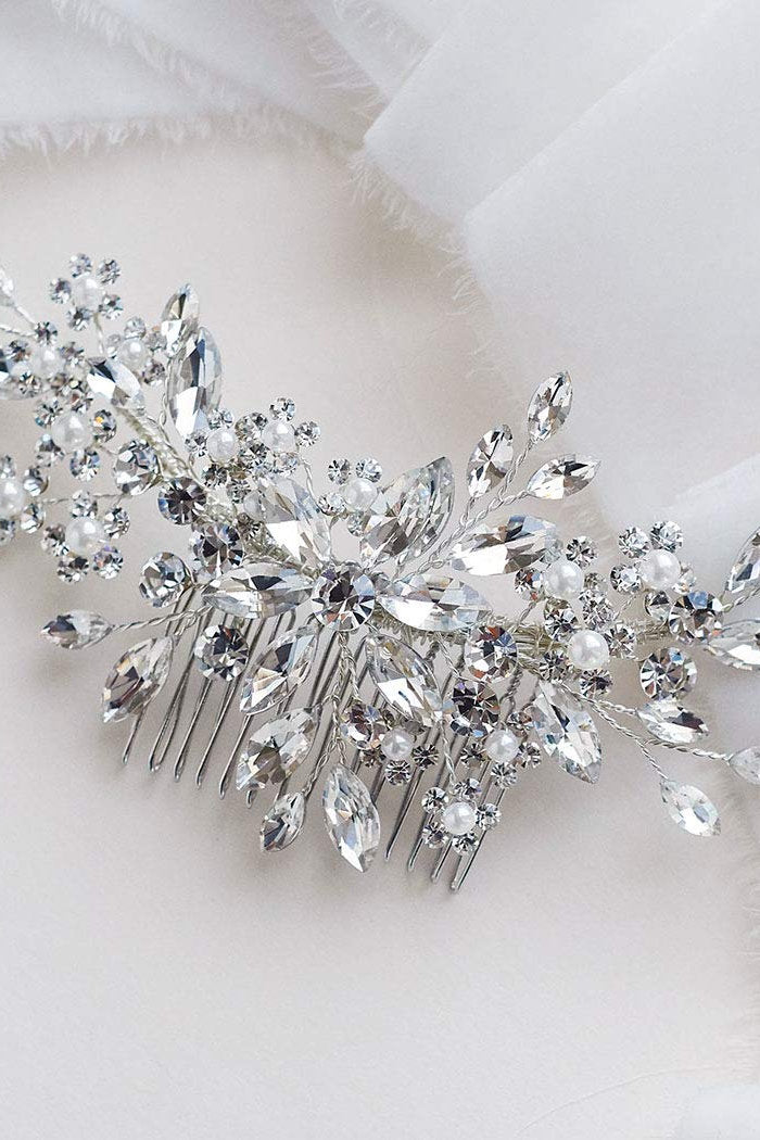 Accesorii par mirese tip pieptene, diferite modele, flori, perle