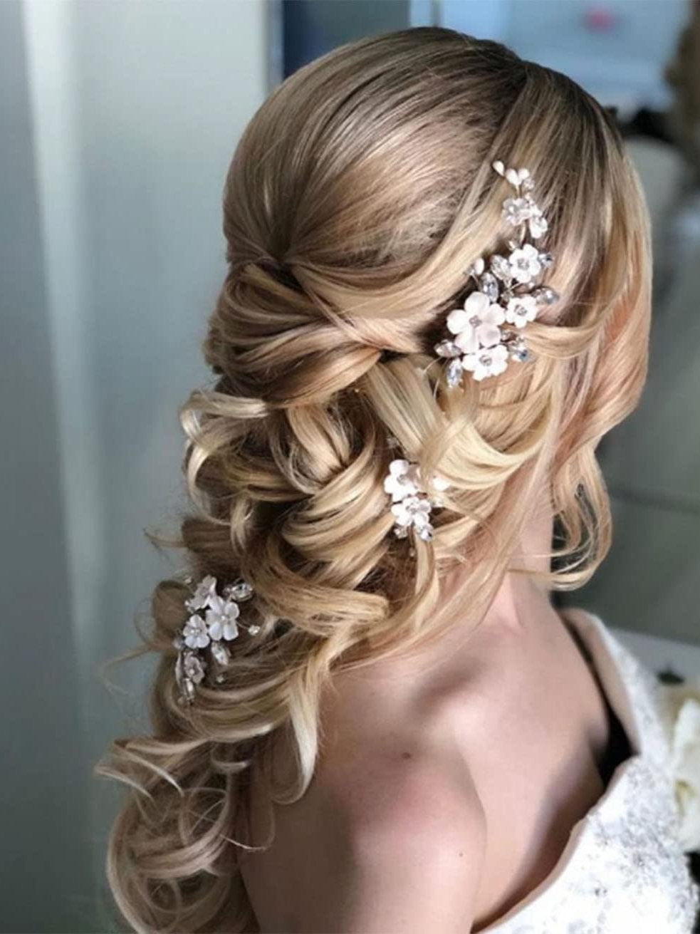 Accesoriu par lung mireasa