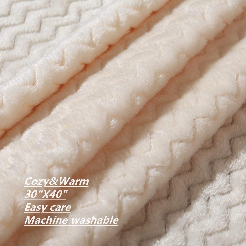 Patura moale,pufoasa pentru patut bebelusi,copii, 100x75cm