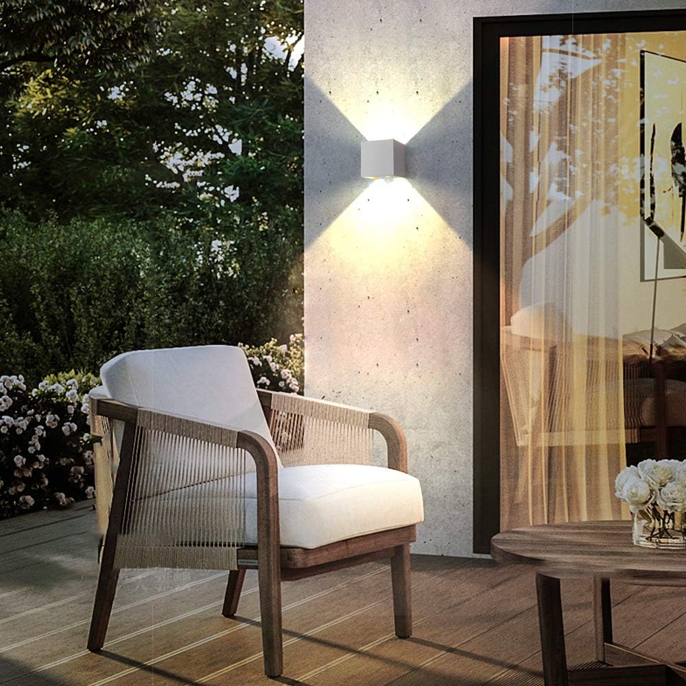 Aplica led interior exterior cu senzor, reglabil, 12W, IP67