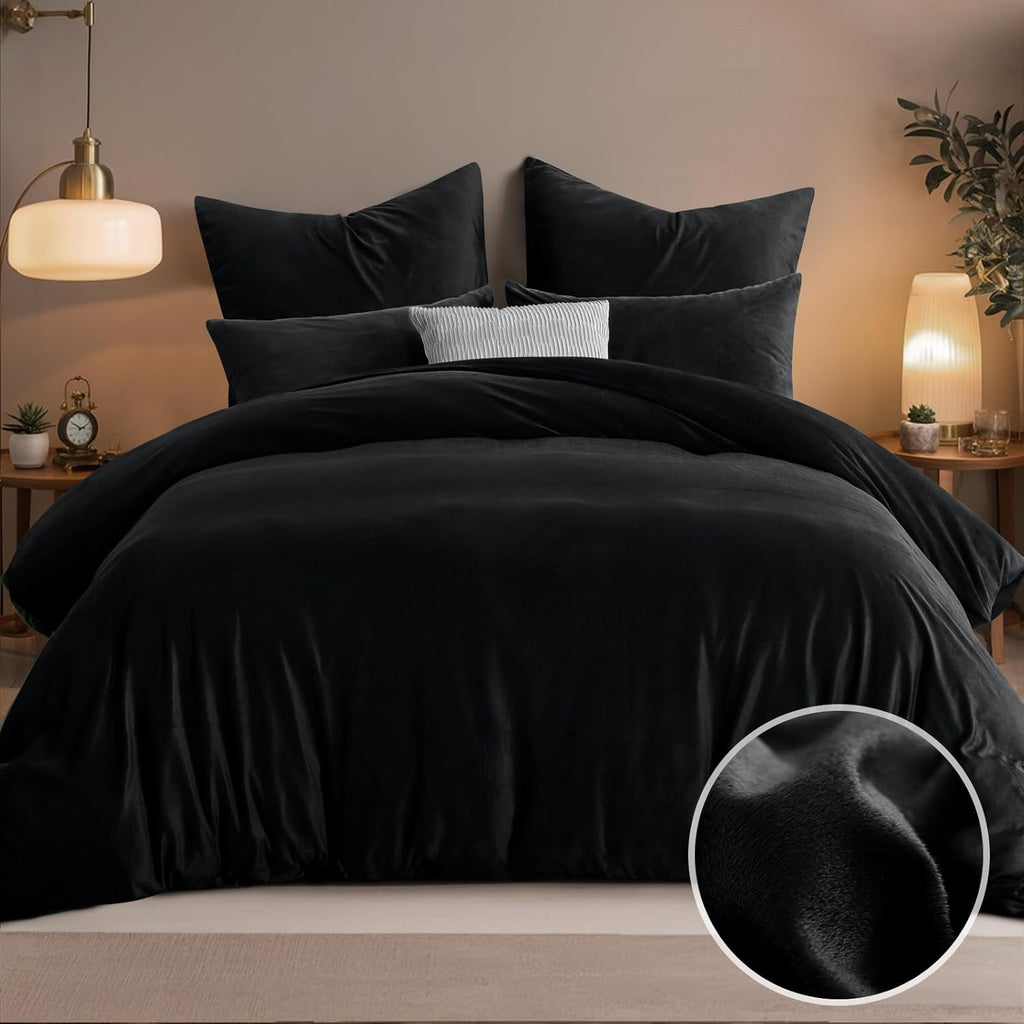 Lenjerie pat 3 piese, moale si pufoasa, husa pilota 220x240cm, 2 fete perna 80x80cm, negru
